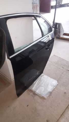 Volkswagen Jetta 2006-2010 Çıkma Yedek Sag Arka Kapı Siyah